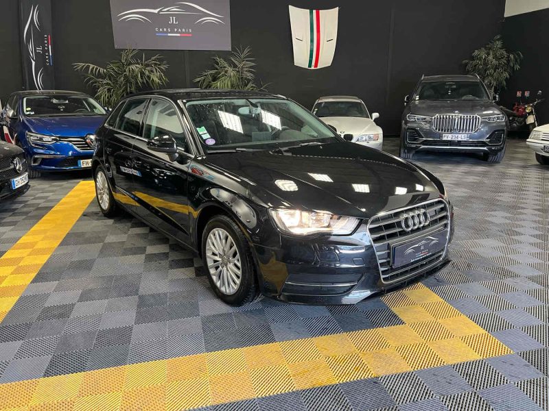 MAGNIFIQUE AUDI A3 1.4 TFSI 122CH AMBIENTE ( CLIM AUTO, SUIVI D’ENTRETIEN, ESSENCE)⭐⭐⭐⭐⭐
