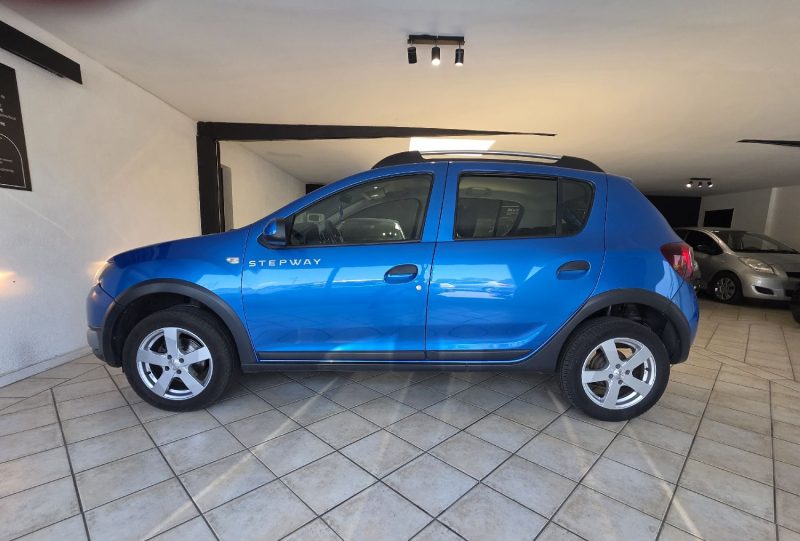 DACIA  SANDERO 1.5 dci 90CV - STEPWAY 2014 -Distribution neuve - CT OK -Garantie 12 mois ou 15 000km