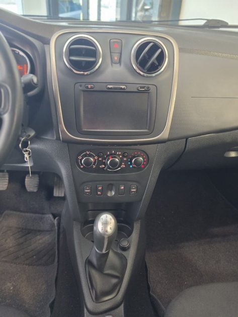 DACIA  SANDERO 1.5 dci 90CV - STEPWAY 2014 -Distribution neuve - CT OK -Garantie 12 mois ou 15 000km