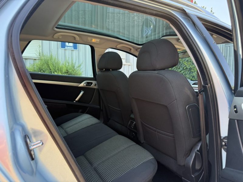 PEUGEOT 407 SW 2.0 16v 141ch EXECUTIVE 