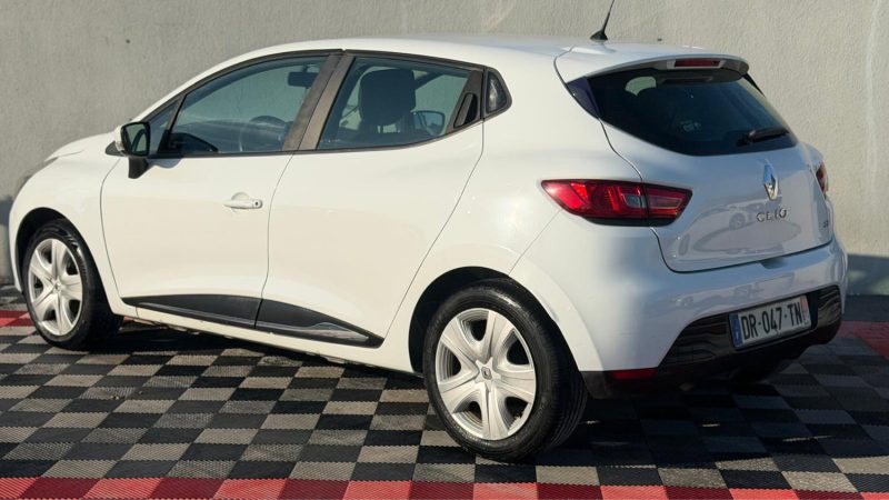 RENAULT CLIO IV 1.5 DCI 75 ZEN 2015