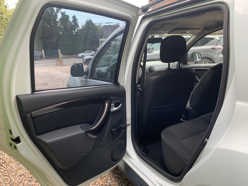 DACIA DUSTER 1.5 DCI 110 LAUREATE 2012