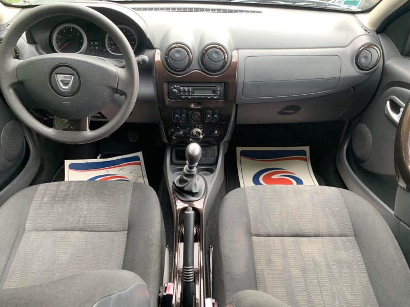 DACIA DUSTER 1.5 DCI 110 LAUREATE 2012