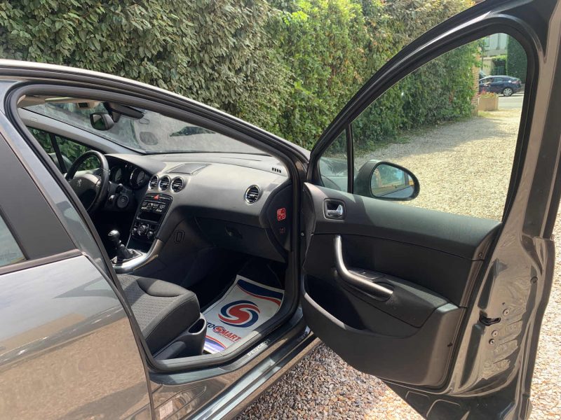 PEUGEOT 308 1.6 HDI 112 FELINE 2012
