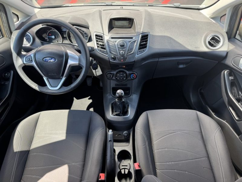 FORD FIESTA 1500 TDCI 75 AMBIENTE 2013