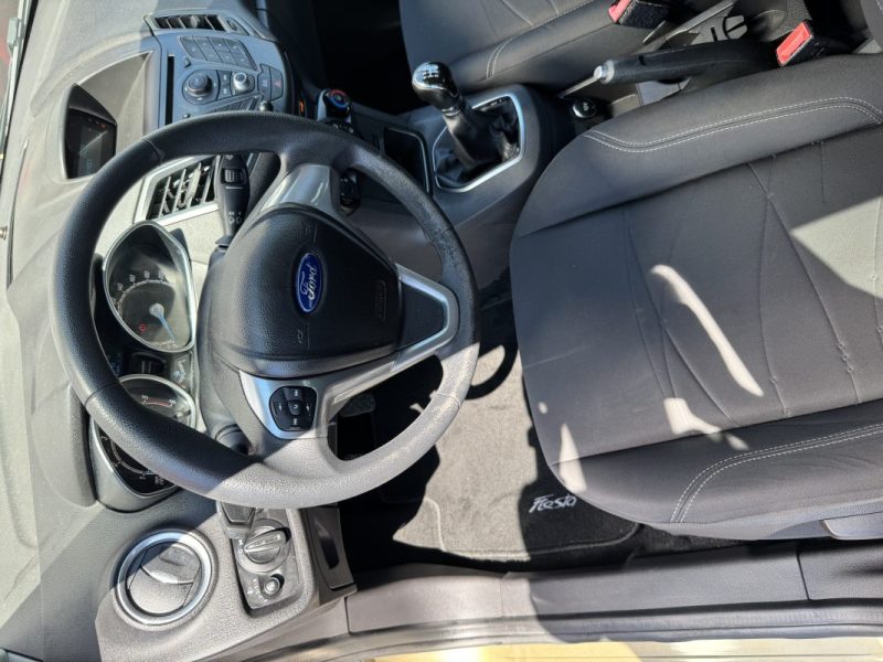 FORD FIESTA 1500 TDCI 75 AMBIENTE 2013