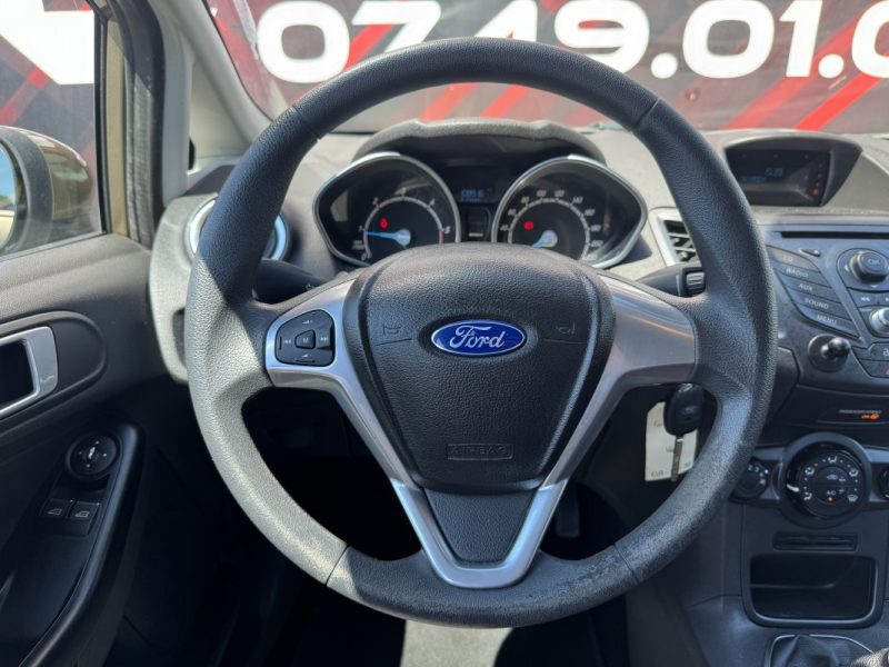 FORD FIESTA 1500 TDCI 75 AMBIENTE 2013