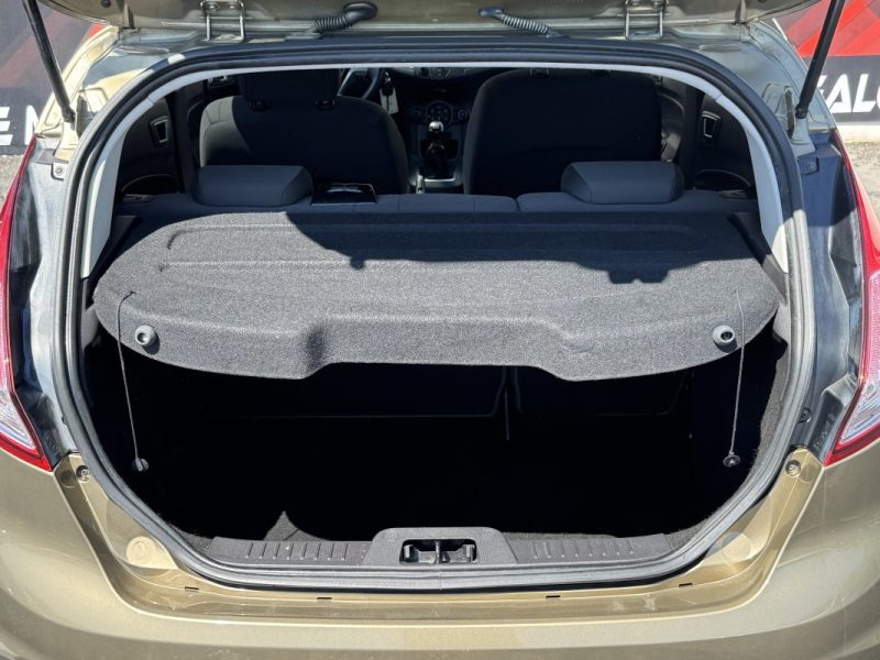 FORD FIESTA 1500 TDCI 75 AMBIENTE 2013