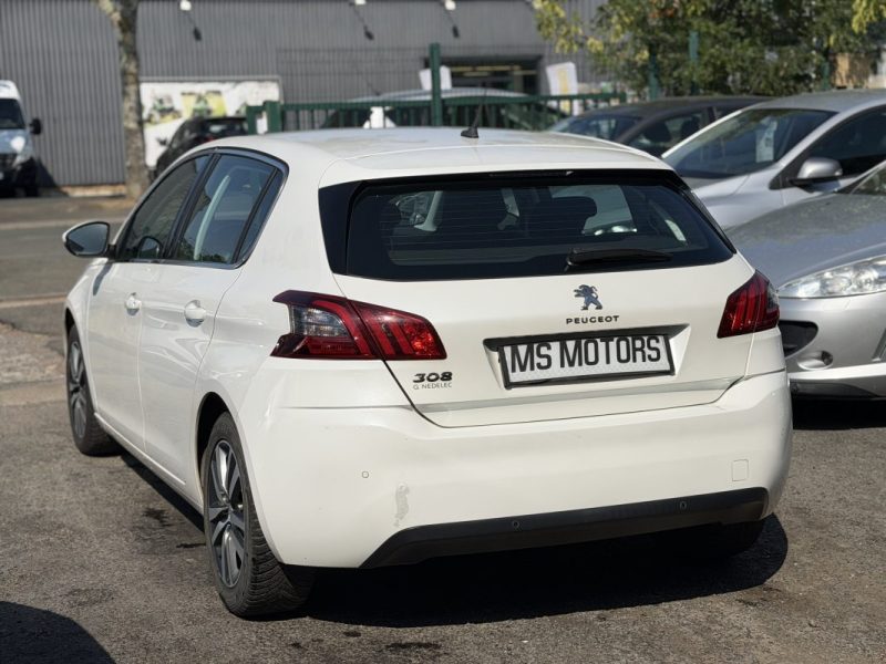 PEUGEOT 308 II 1.5 BLUEHDI 130 cv - GARANTIE 12 mois - Allure 