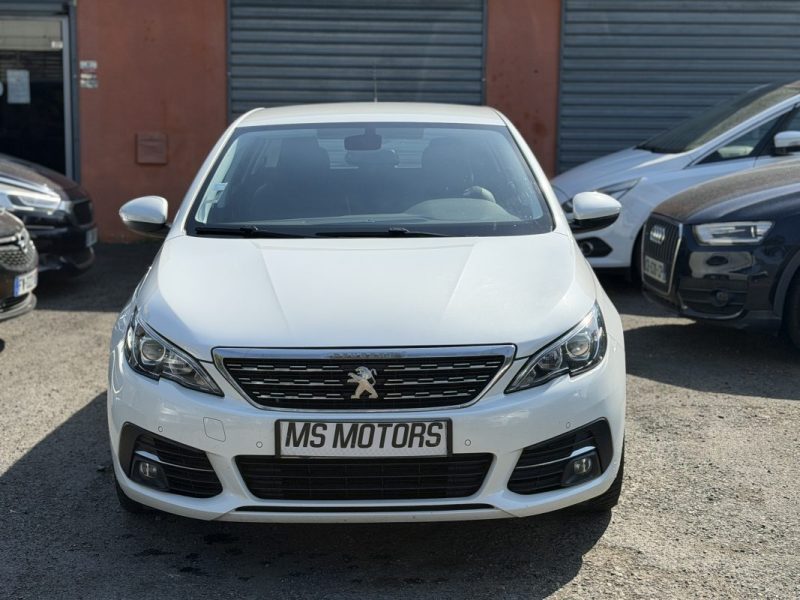PEUGEOT 308 II 1.5 BLUEHDI 130 cv - GARANTIE 12 mois - Allure 
