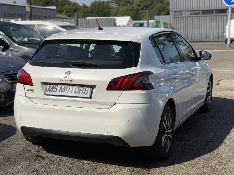 PEUGEOT 308 II 1.5 BLUEHDI 130 cv - GARANTIE 12 mois - Allure 