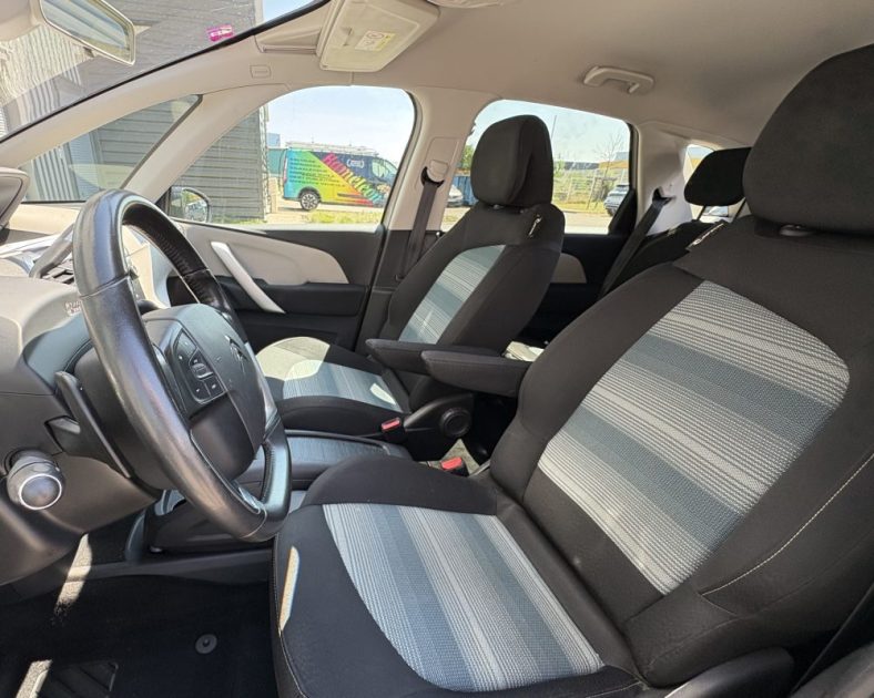Citroën C4 Picasso II 1.2 THP 130 2018 — Entretien réseau agréé Citroën - GARANTIE 6 MOIS