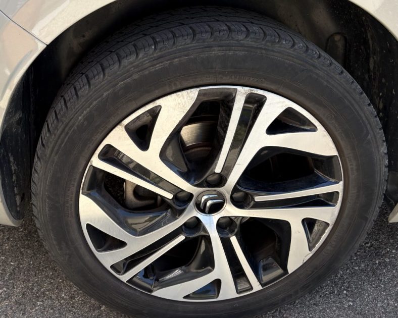 Citroën C4 Picasso II 1.2 THP 130 2018 — Entretien réseau agréé Citroën - GARANTIE 6 MOIS