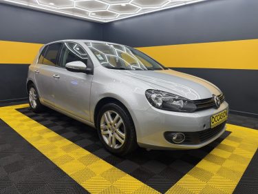 VOLKSWAGEN GOLF 1.6 TDI 105 TRENDLINE BLUEMOTION DSG 
