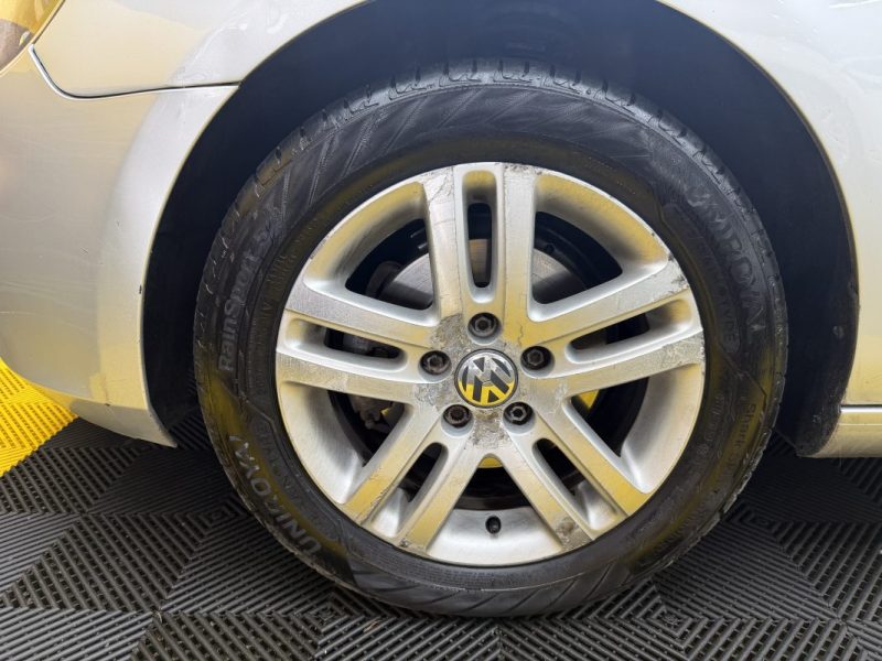 VOLKSWAGEN GOLF 1.6 TDI 105 TRENDLINE BLUEMOTION DSG 