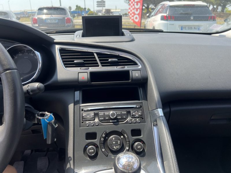 PEUGEOT 3008  ACTIVE S&S 2016