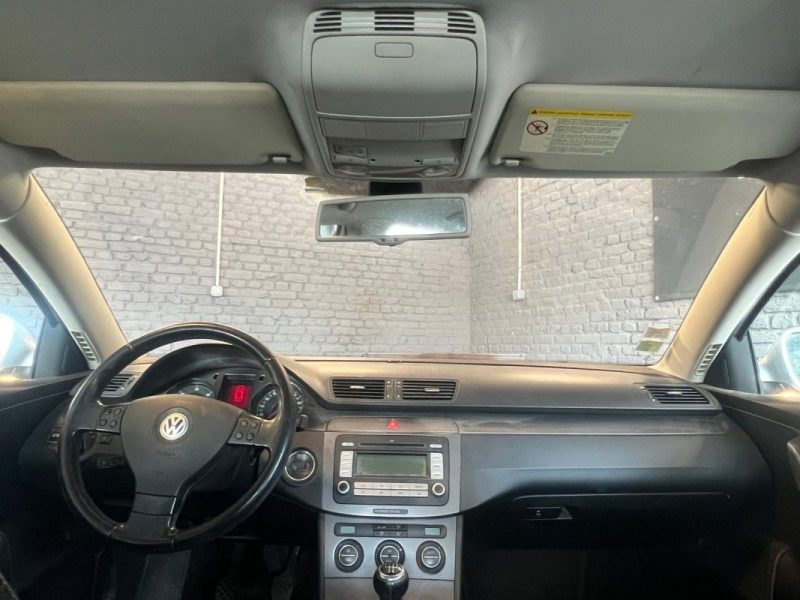 VOLKSWAGEN PASSAT TREND 1.9 TDI 105CH  