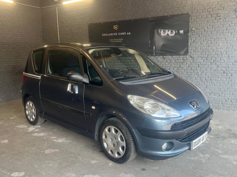 PEUGEOT 1007 1.6I PREMIUM BOITE AUTO 