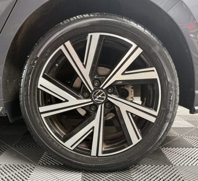VOLKSWAGEN POLO 6 VI 1.0 TSI R LINE