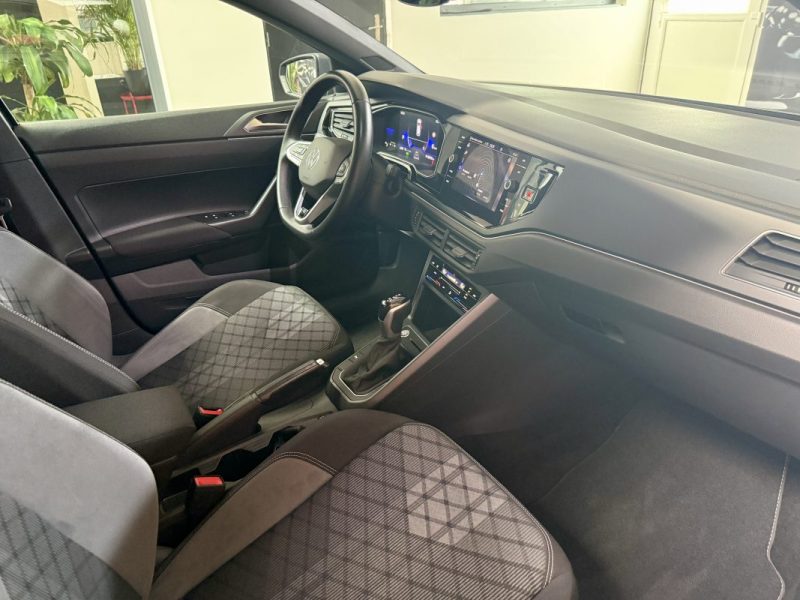 VOLKSWAGEN POLO 6 VI 1.0 TSI R LINE