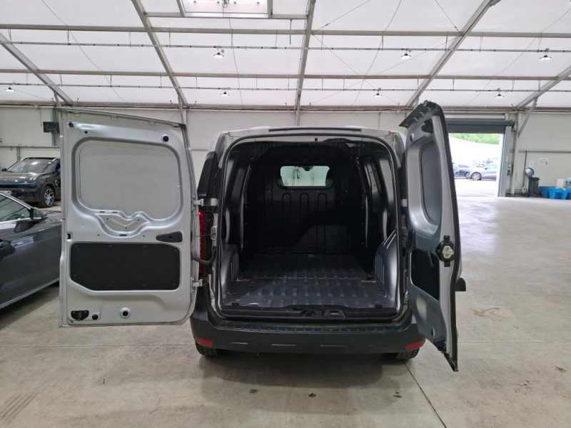 RENAULT EXPRESS VAN 1.3 TCE 100 ESSENTIEL 05/2022 PRIX HT : 8325 € PRIX TTC : 9990 €