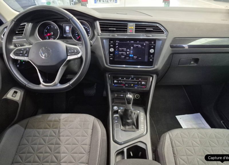 VOLKSWAGEN TIGUAN II 1.5 TSI 150 EVO CONFORTLINE  DSG 11/2021 PRIX HT : 18325 € PRIX TTC : 21990 €