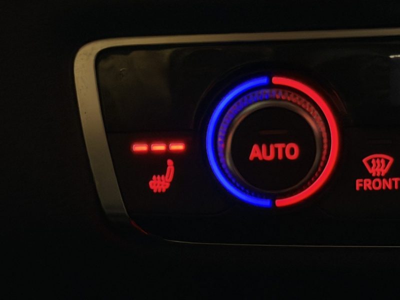 🟢 Audi A3 QUATTRO 1.8 TFSI 180 cv / Automatique / S-Tronic / Garantie / Radar / Régulateur / Sièges