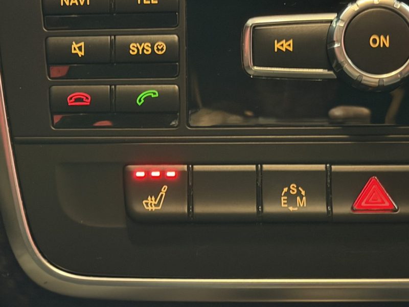 🟢 Mercedes AMG - Benz Classe A 180 CDI 110 cv / AMG Edition / Cuir / Garantie / BLuetooth / AUTO