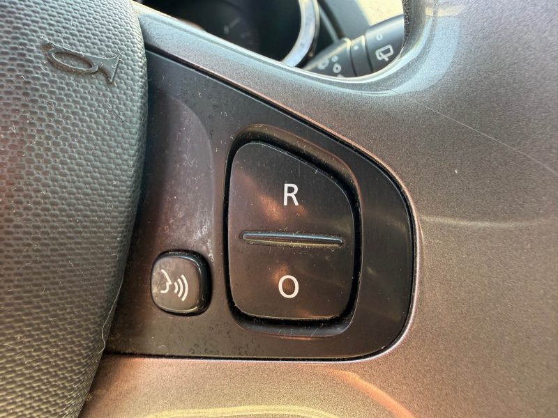 Renault Clio IV 0.9 TCE 90ch Energy Graphite