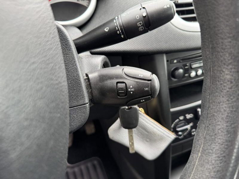 PEUGEOT 207 URBAN 2009 GARANTIE 12 MOIS