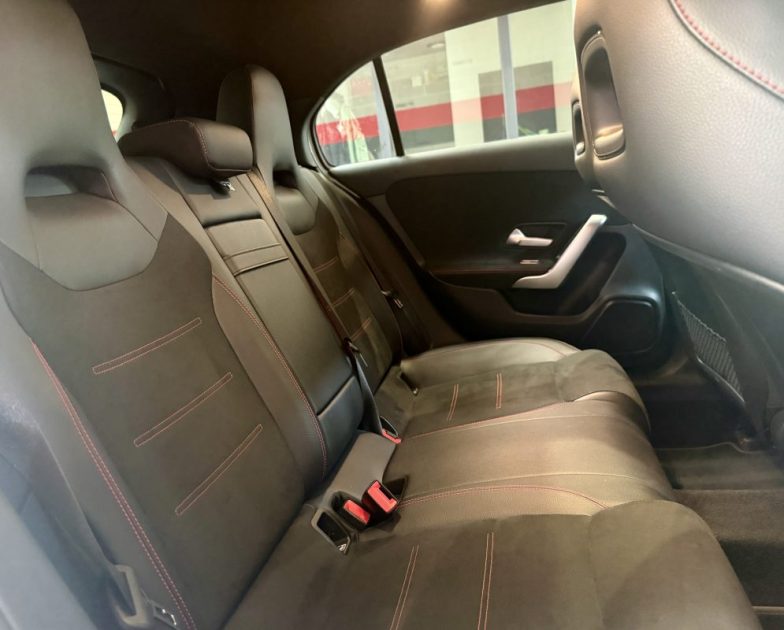 MERCEDES CLASSE A 200 AMG line TOIT OUVRANT 