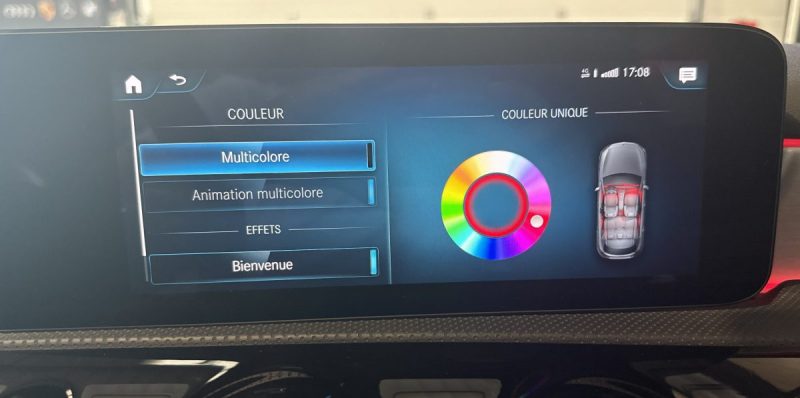 MERCEDES CLASSE A 200 AMG line TOIT OUVRANT 