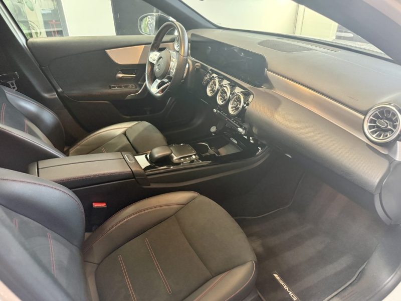 MERCEDES CLASSE A 200 AMG line TOIT OUVRANT 