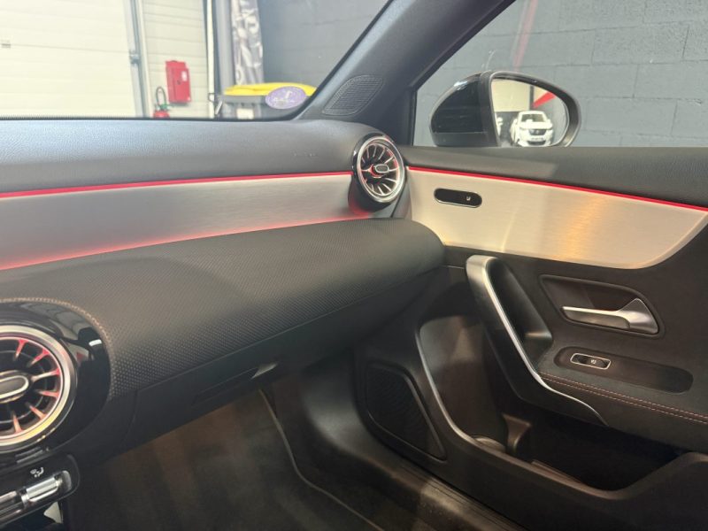 MERCEDES CLASSE A 200 AMG line TOIT OUVRANT 
