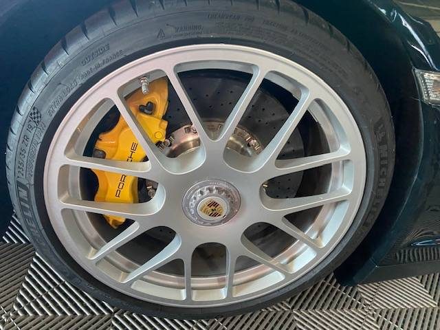 PORSCHE 911 TYPE 997 TURBO S PDK 2011