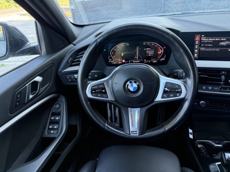 B.M.W. SERIE 1 118I 136CHG DKG7 M SPORT  2023
