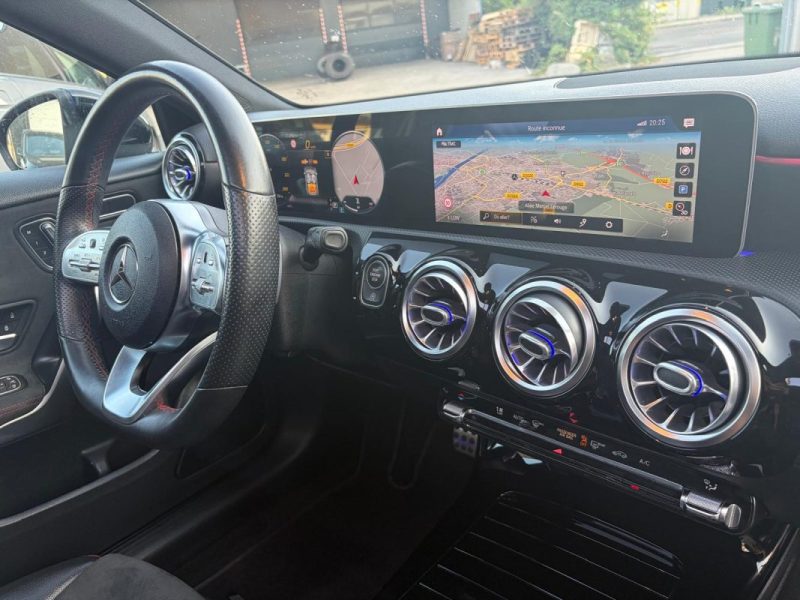 MERCEDES CLASSE A A180 D AMG LINE 7G-DCT 2020