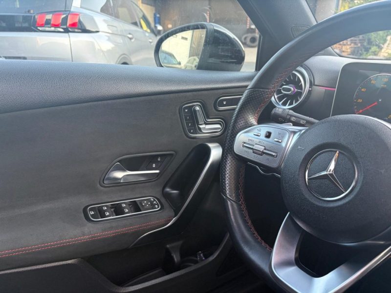 MERCEDES CLASSE A A180 D AMG LINE 7G-DCT 2020