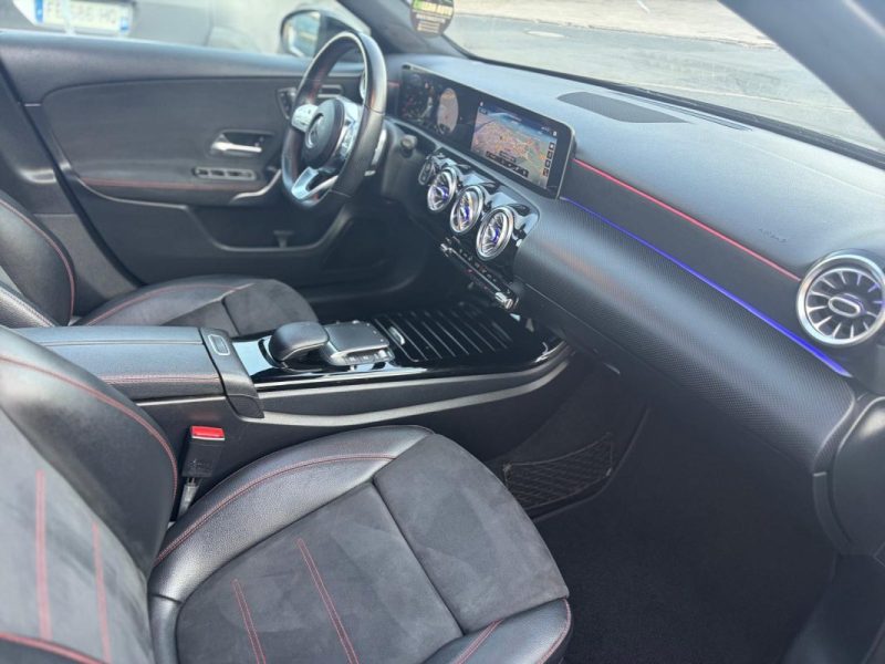 MERCEDES CLASSE A A180 D AMG LINE 7G-DCT 2020