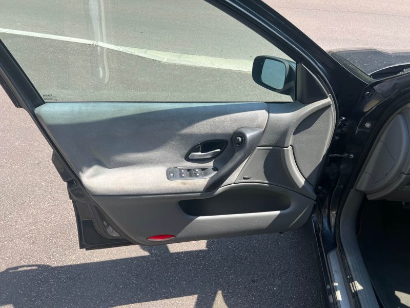 RENAULT LAGUNA 1.9DCI 120CH