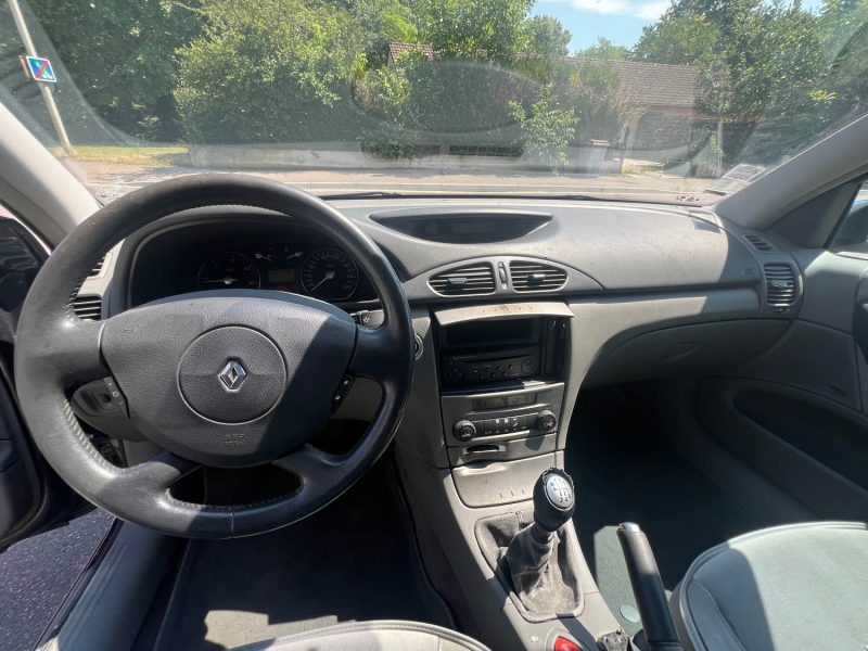 RENAULT LAGUNA 1.9DCI 120CH