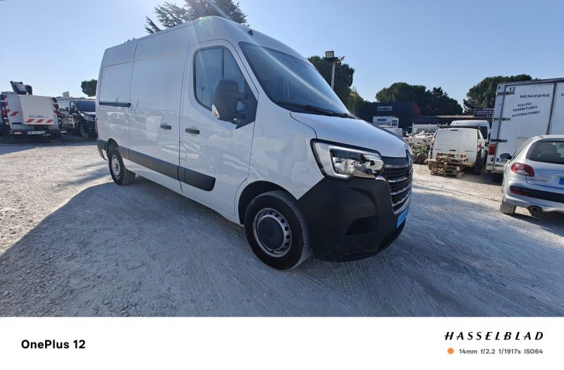 RENAULT MASTER 3 F3300 L2H2 DCI 135 GENERIQUE 2022
