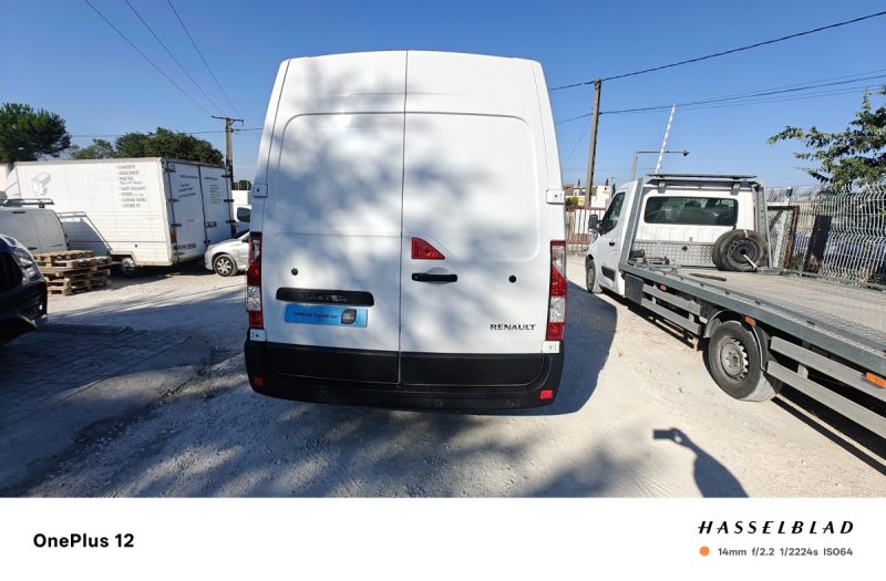 RENAULT MASTER 3 F3300 L2H2 DCI 135 GENERIQUE 2022