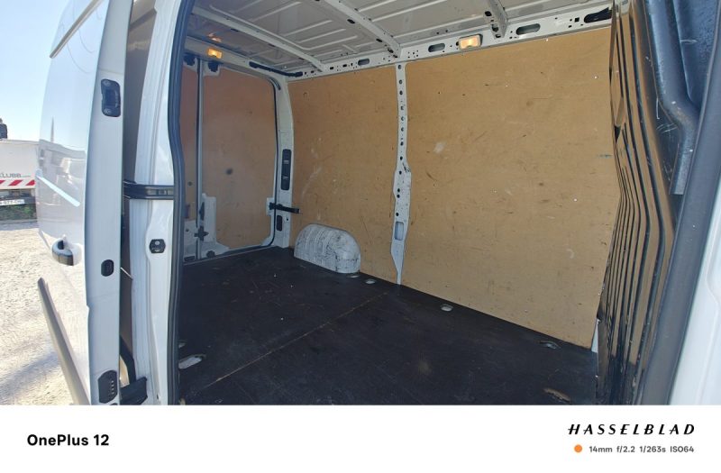 RENAULT MASTER 3 F3300 L2H2 DCI 135 GENERIQUE 2022