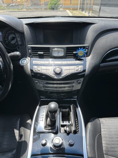 INFINITI M30D S PREMIUM 2010 3.0 238CV REVISEE & GARANTIE