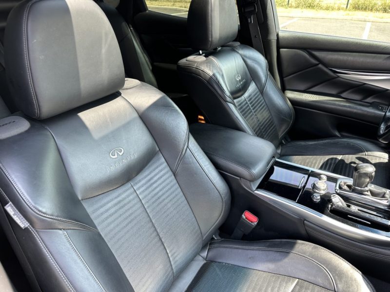 INFINITI M30D S PREMIUM 2010 3.0 238CV REVISEE & GARANTIE