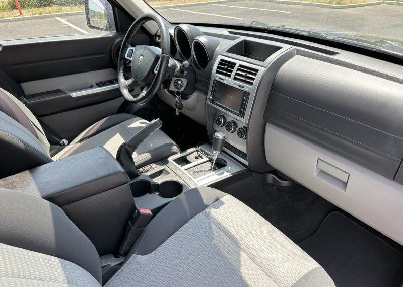 DODGE NITRO 2.8 CRD 177CV SXT 4X4 BA 2010 REVISEE & GARANTIE