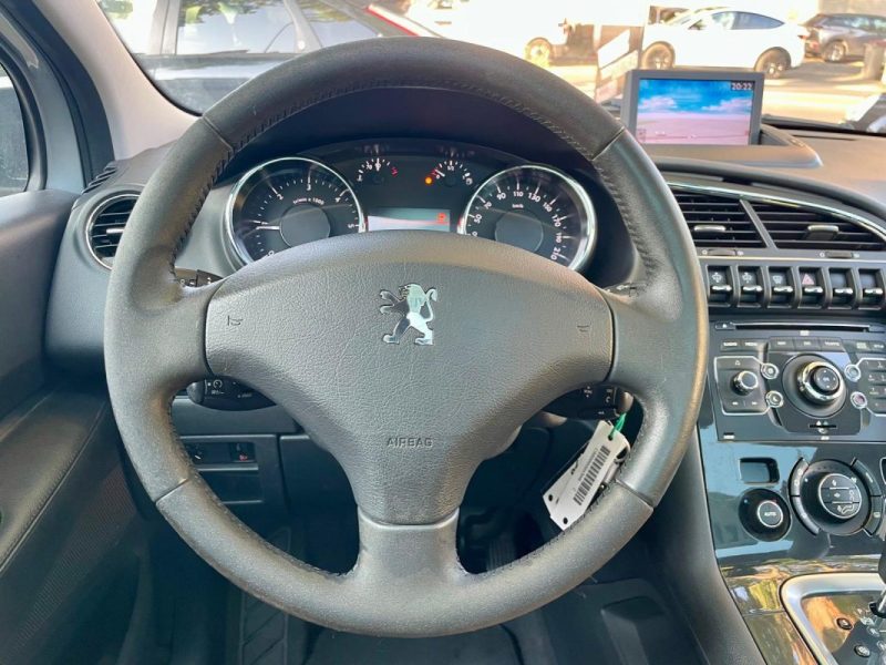 PEUGEOT 3008 2.0 HDI 163 FELINE BA 