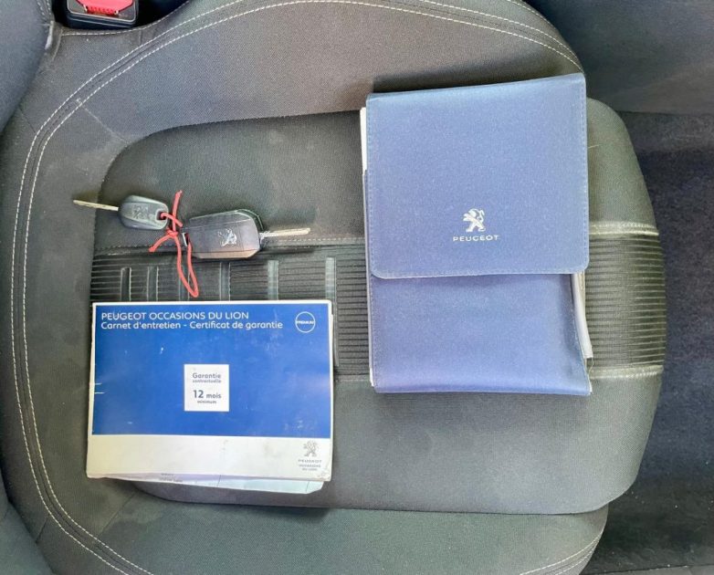 PEUGEOT 308 II 1.6 e-HDI 115 ALLURE 