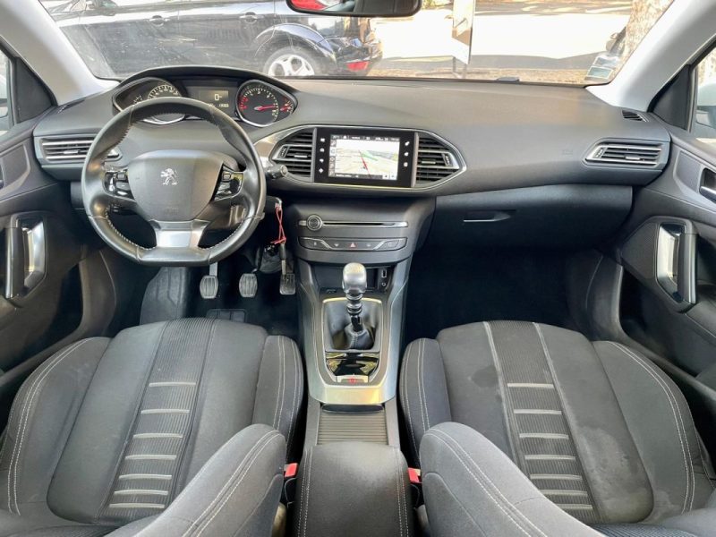 PEUGEOT 308 II 1.6 e-HDI 115 ALLURE 